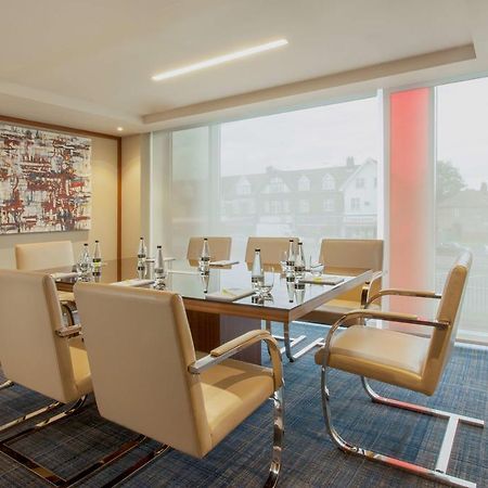 Hyatt Place West London Hayes Хейс Экстерьер фото