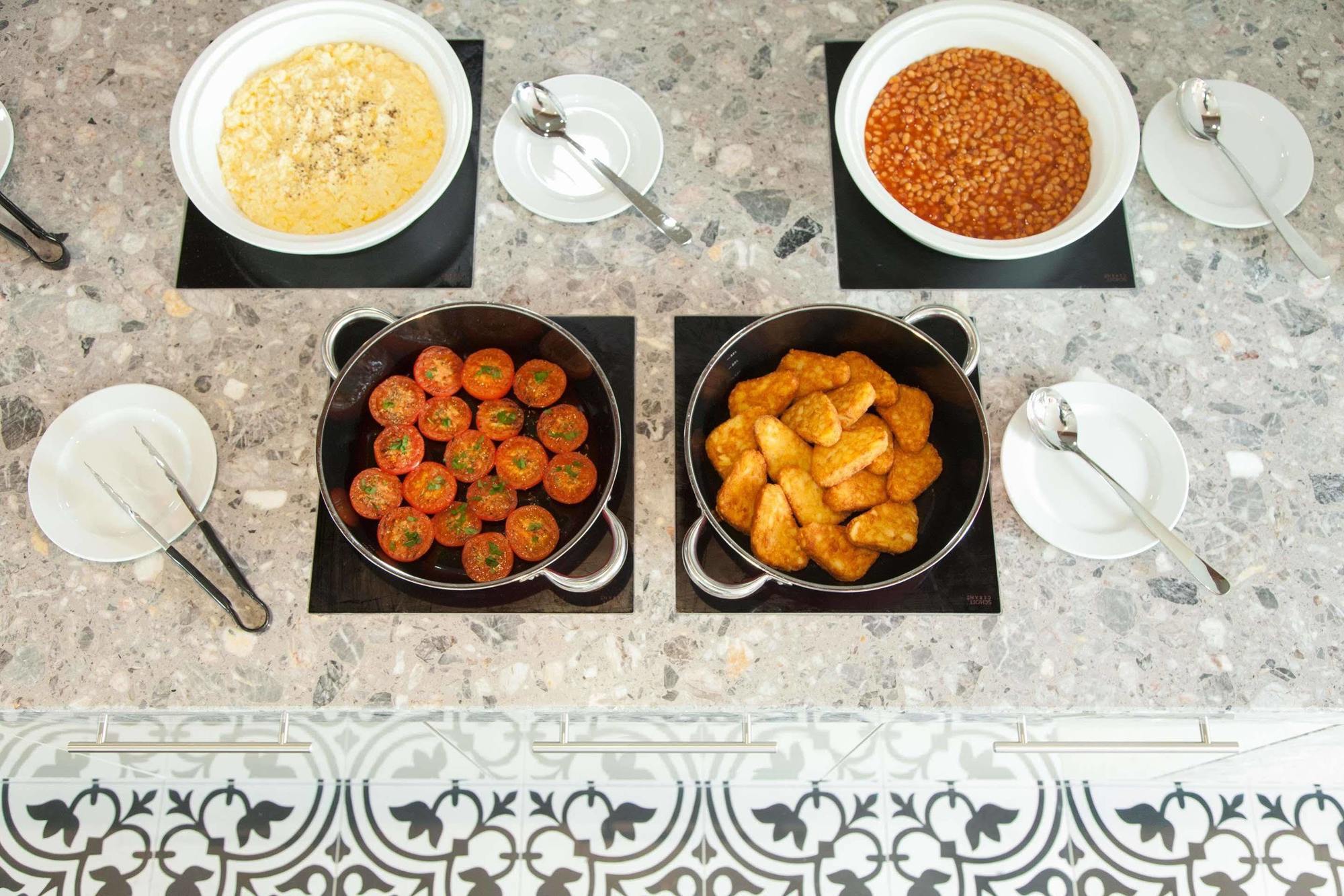 Hyatt Place West London Hayes Хейс Экстерьер фото