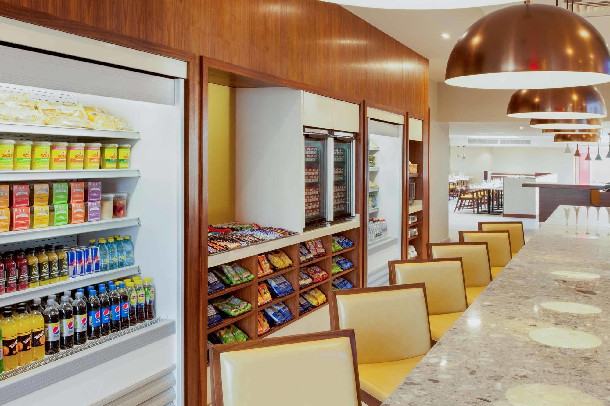 Hyatt Place West London Hayes Хейс Экстерьер фото