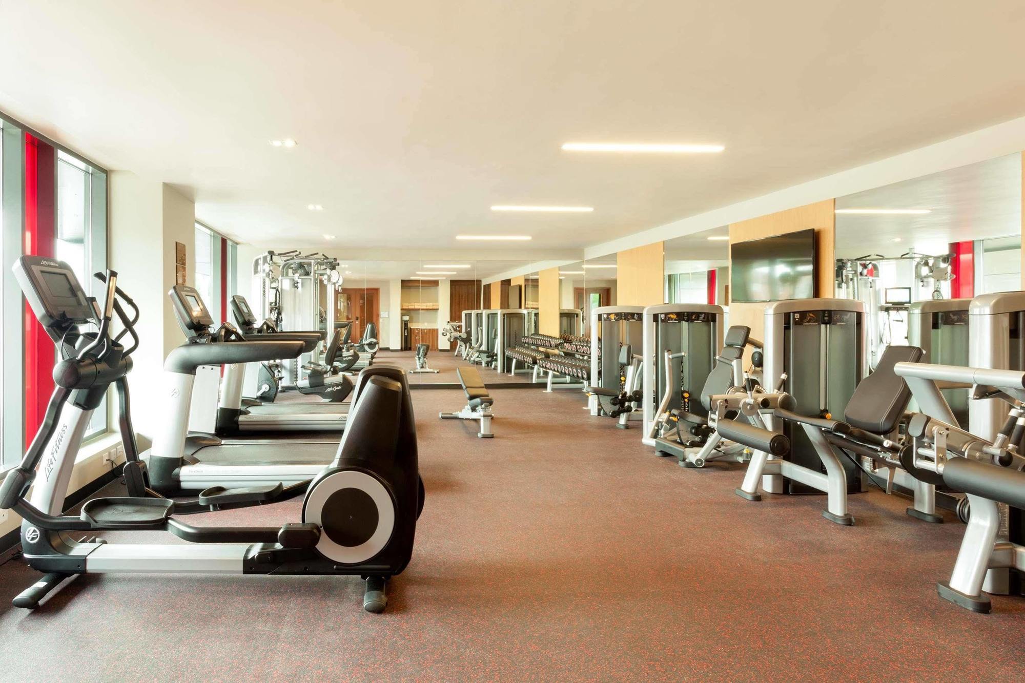 Hyatt Place West London Hayes Хейс Экстерьер фото